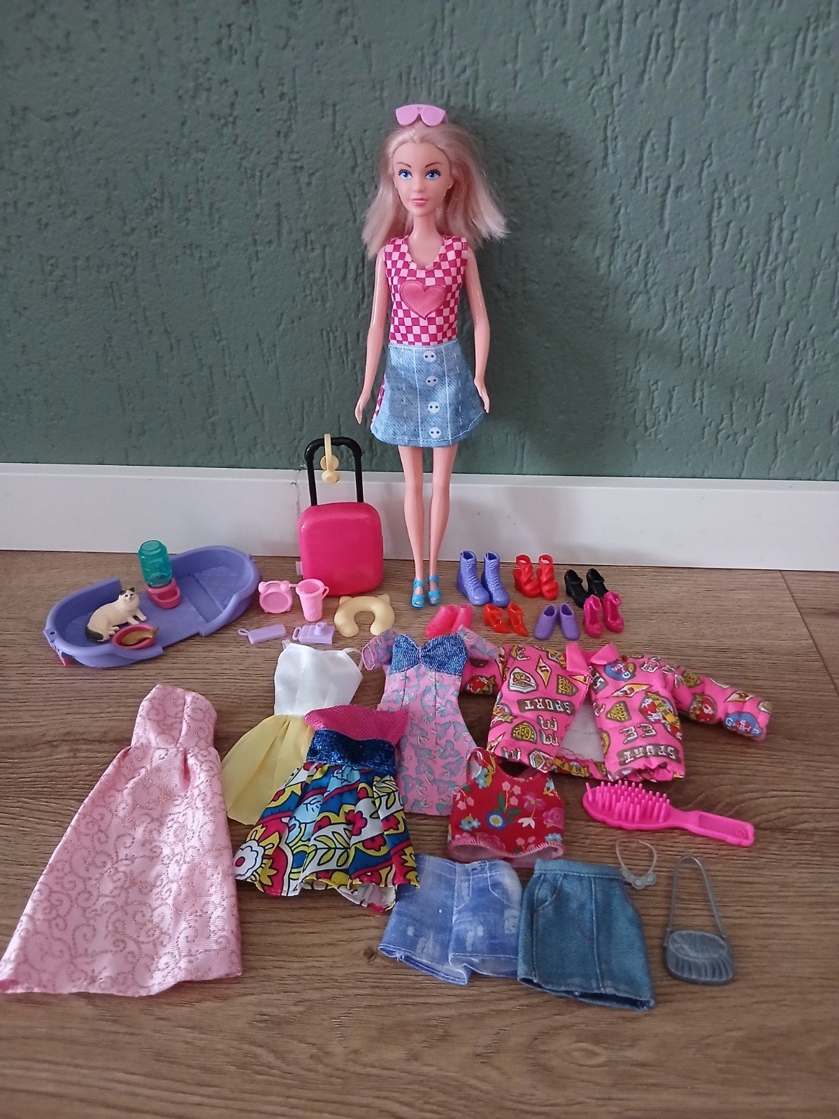 barbiepop + accessoires, Kinderen en Baby's, Ophalen, Gebruikt, Babypop