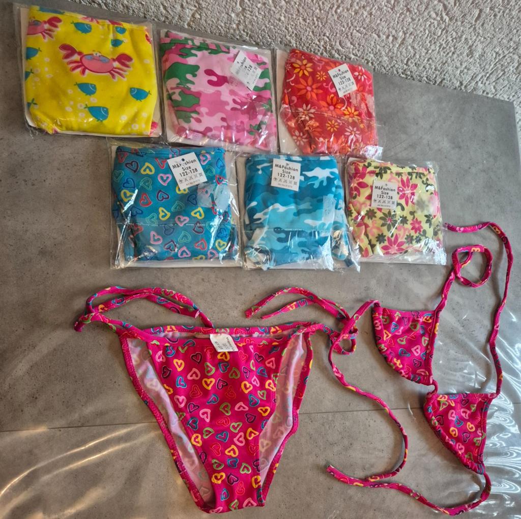 Bikinibroekjes en bikinitopjes maat 122/128 per stuk, Kinderen en Baby's, Kinderkleding | Kinder-zwemkleding, Ophalen, Meisje