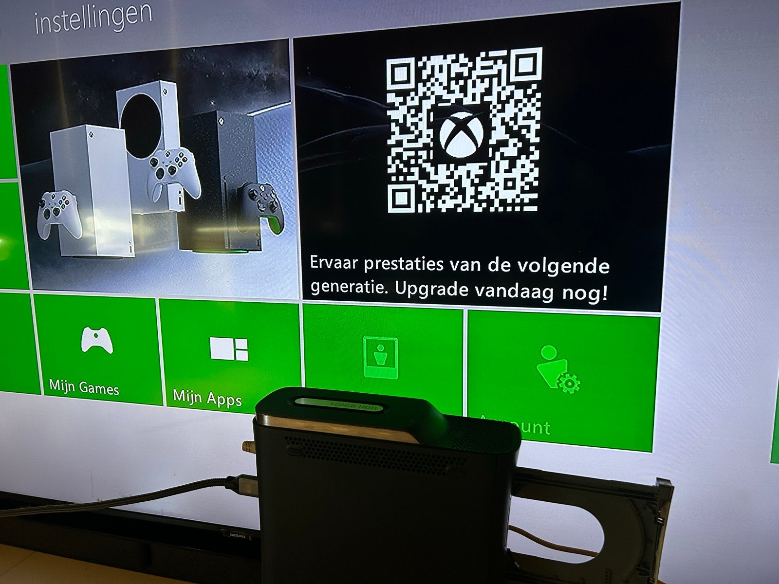 Xbox 360 met 2 controllers en 9 spellen, 2 spelers, Ophalen, Gebruikt, Vanaf 3 jaar