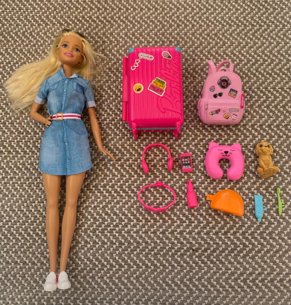 Barbie op Reis Speelset met Hondje en Accessoires, Ophalen, Zo goed als nieuw, Barbie