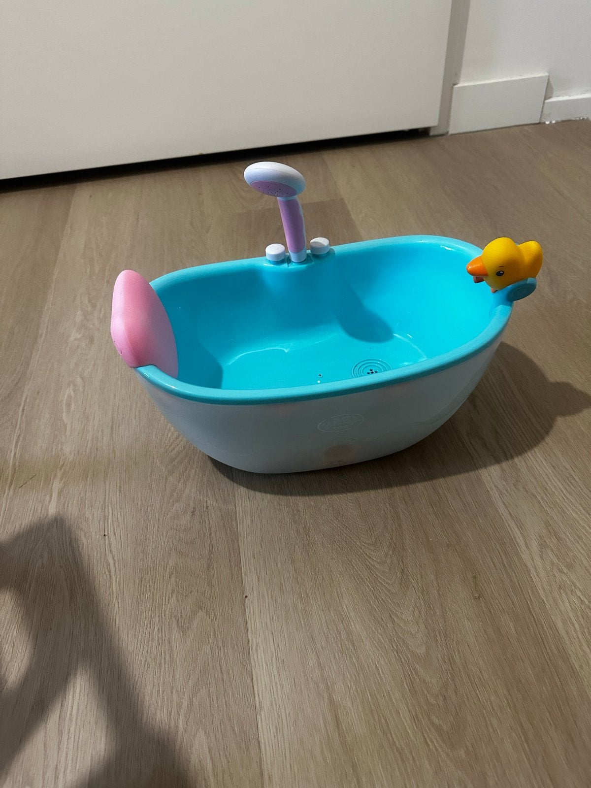 Baby Born badje met douche en badeendje, Ophalen, Gebruikt, Overige typen, Met licht