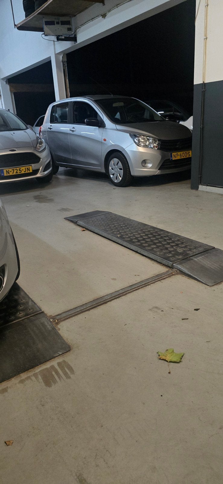 remmtestbank, viergastester en roetmeter, Ophalen