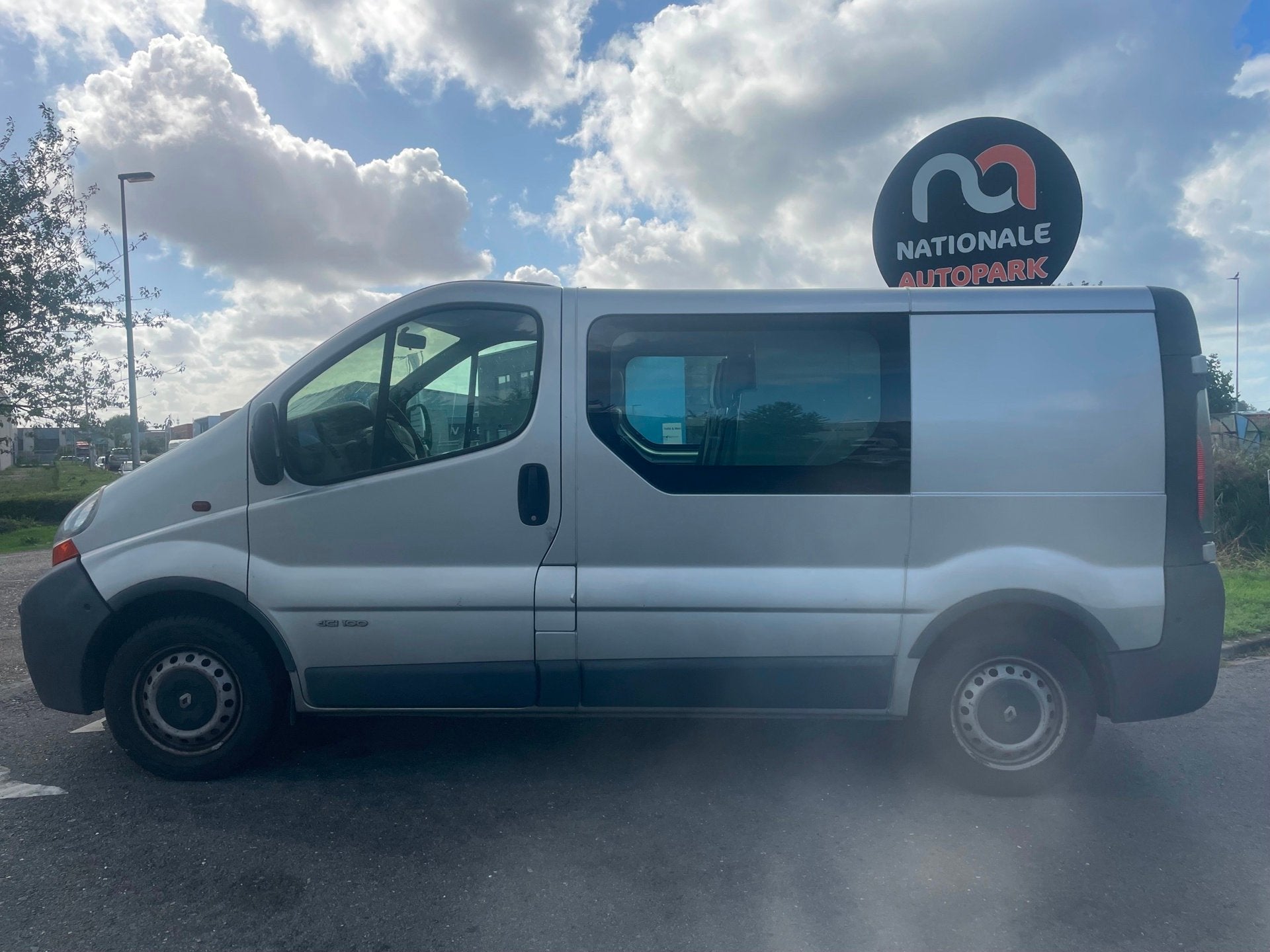 Renault Trafic 1.9 dCi L1H1 DC | 2002 | Diesel | Handgeschak, Auto's, 101 pk, Gebruikt, 4 cilinders, 2000 kg