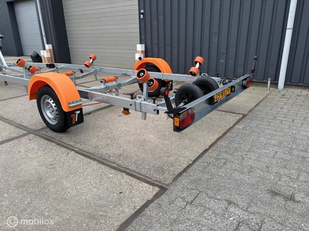 Thomas Trailers 750 kg / 1300 KG (NIEUW)