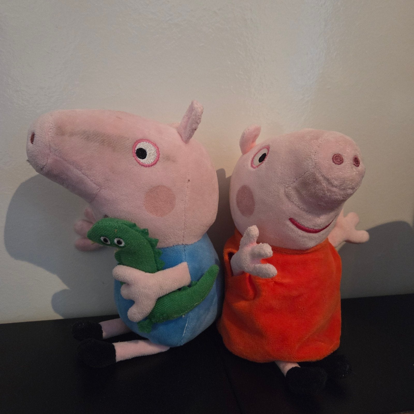 Peppa Pig en George knuffels - Zo goed als nieuw, Overige typen, Ophalen of Verzenden, Meerkleurig, Klein (minder dan 20 cm)