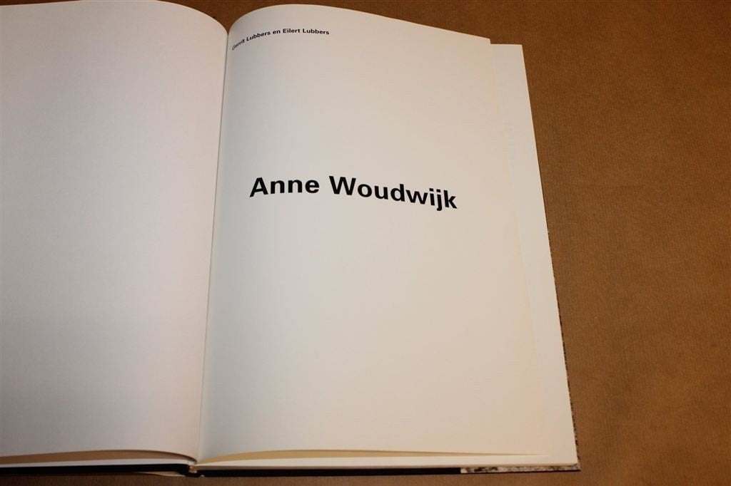 Anne Woudwijk — Friese Beeldhouwer, Tweetalige Uitgave, Ophalen of Verzenden, Gelezen