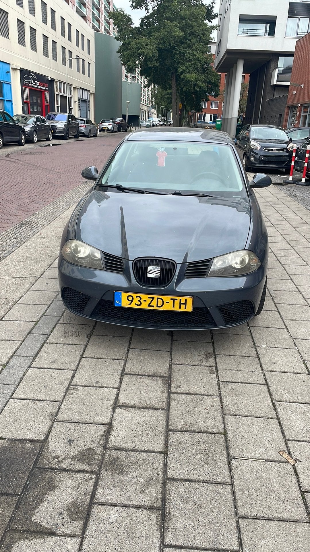 Seat ibiza 1.4 benzine 3 deurs, Auto's, Voorwielaandrijving, Stof, 4 cilinders, 100 pk