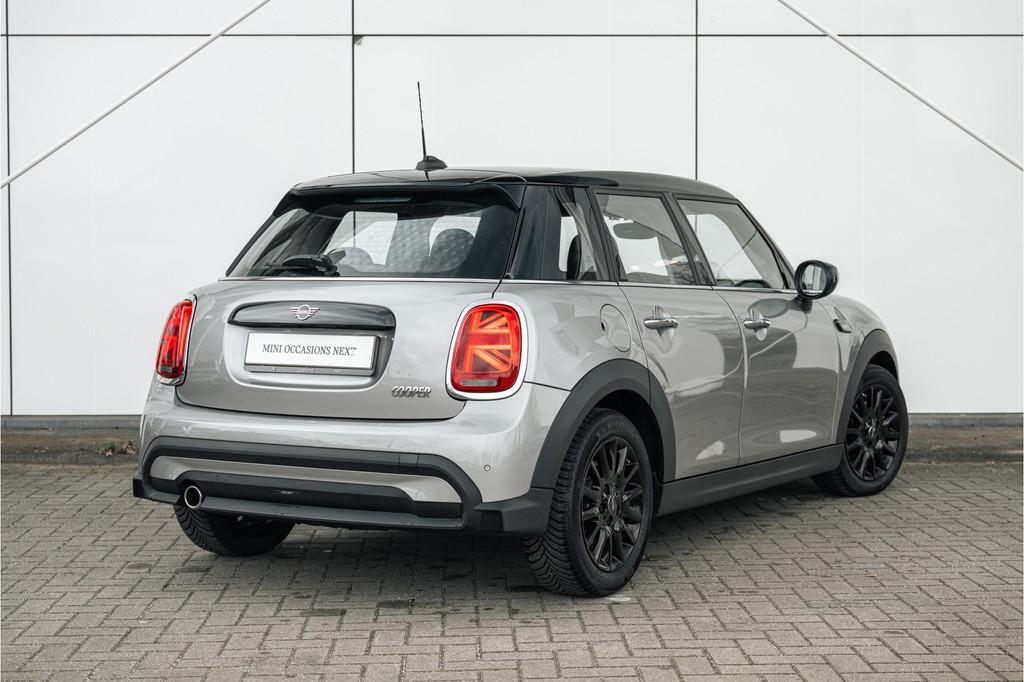 MINI Hatchback Cooper Classic Camden Automaat / Cruise Contr, Gebruikt, Met garantie (alle), Origineel Nederlands, Bedrijf