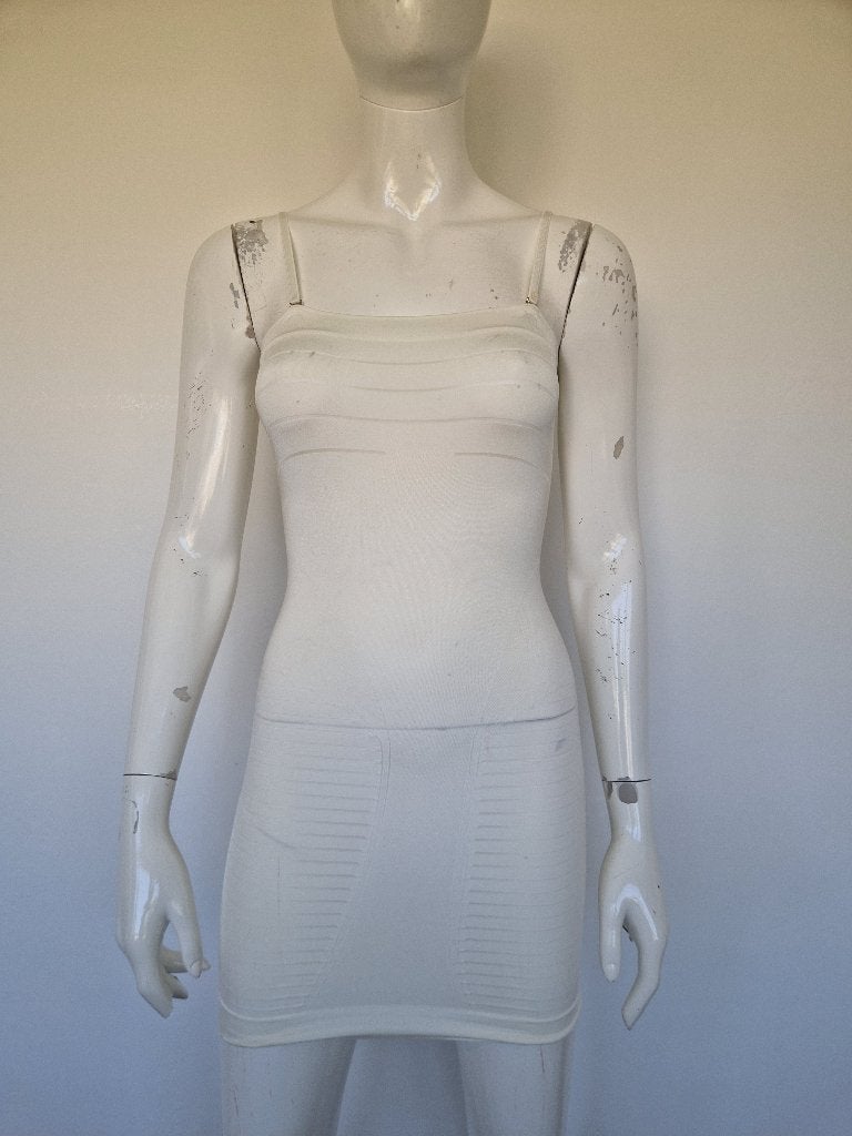 Triumph Stylish Sensation Bodydress. Maat S. Crème., Overige typen, Overige kleuren, Nijmegen, Verhip-vintage.nl