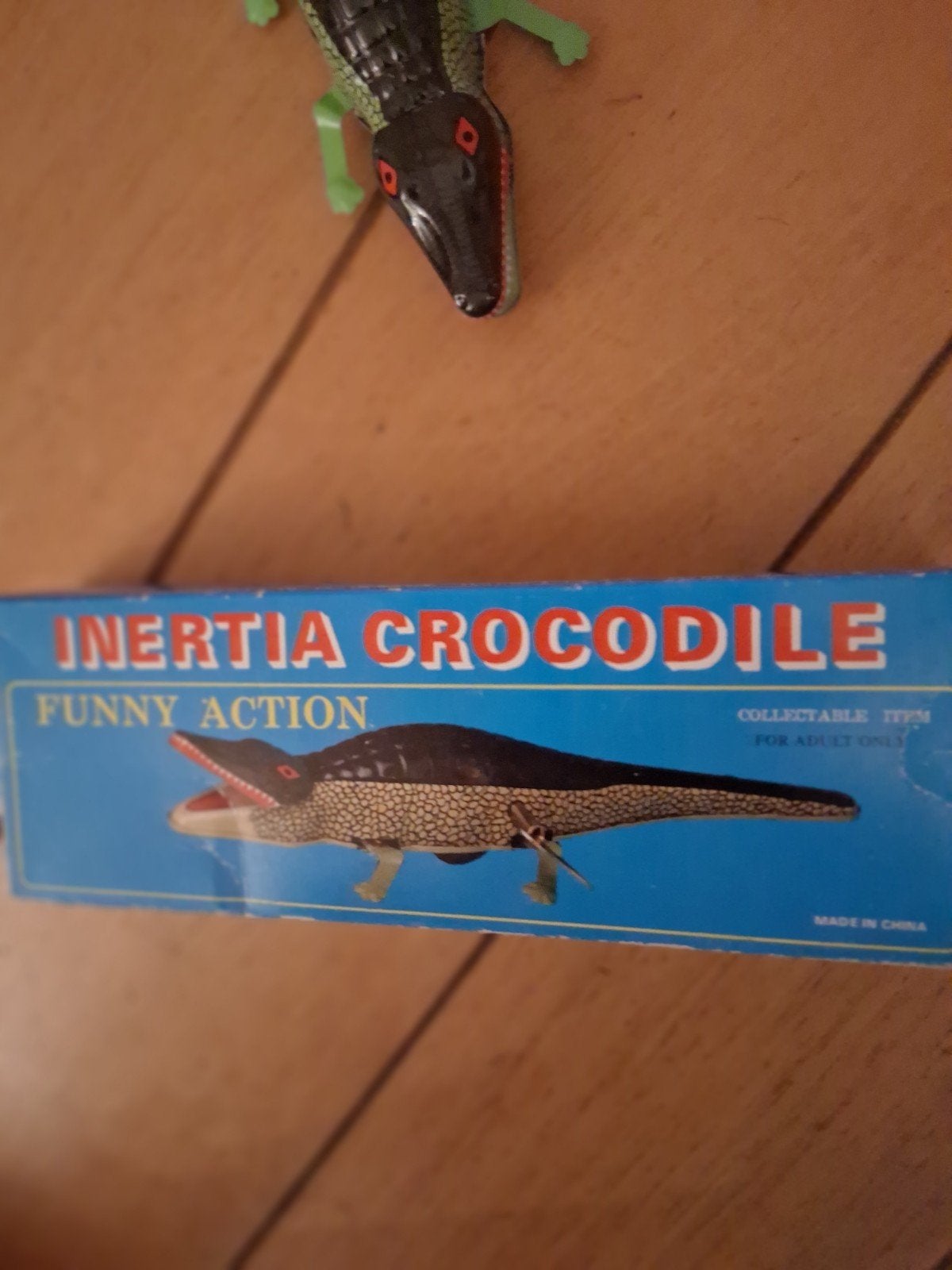 crocodile inertia, Ophalen of Verzenden, Zo goed als nieuw