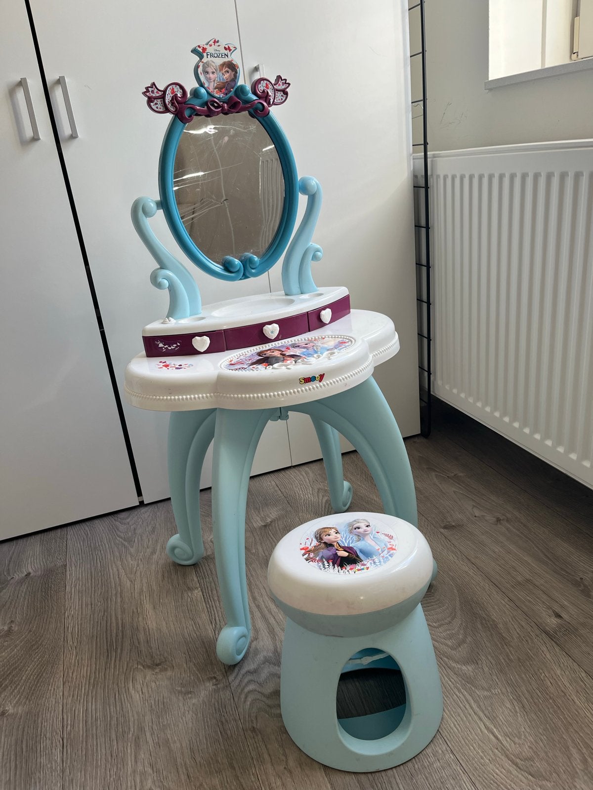 Frozen make-up tafel/ kaptafel met krukje voor kinderen, Ophalen, Gebruikt, Meisje