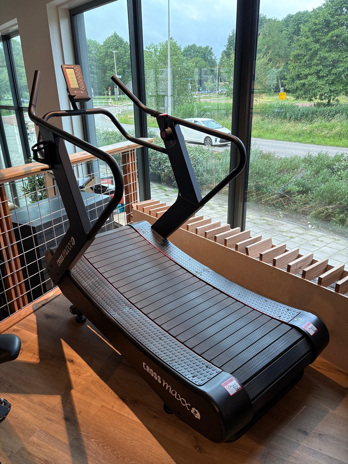 Crossmaxx Air Runner, Ophalen