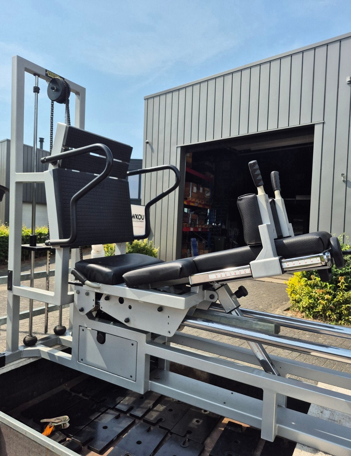 Technogym Isotonic Leg Press/Hack Squat – 260KG steekgewicht, Sport en Fitness, Fitnessmaterialen, Ophalen, Gebruikt, Benen, Overige typen