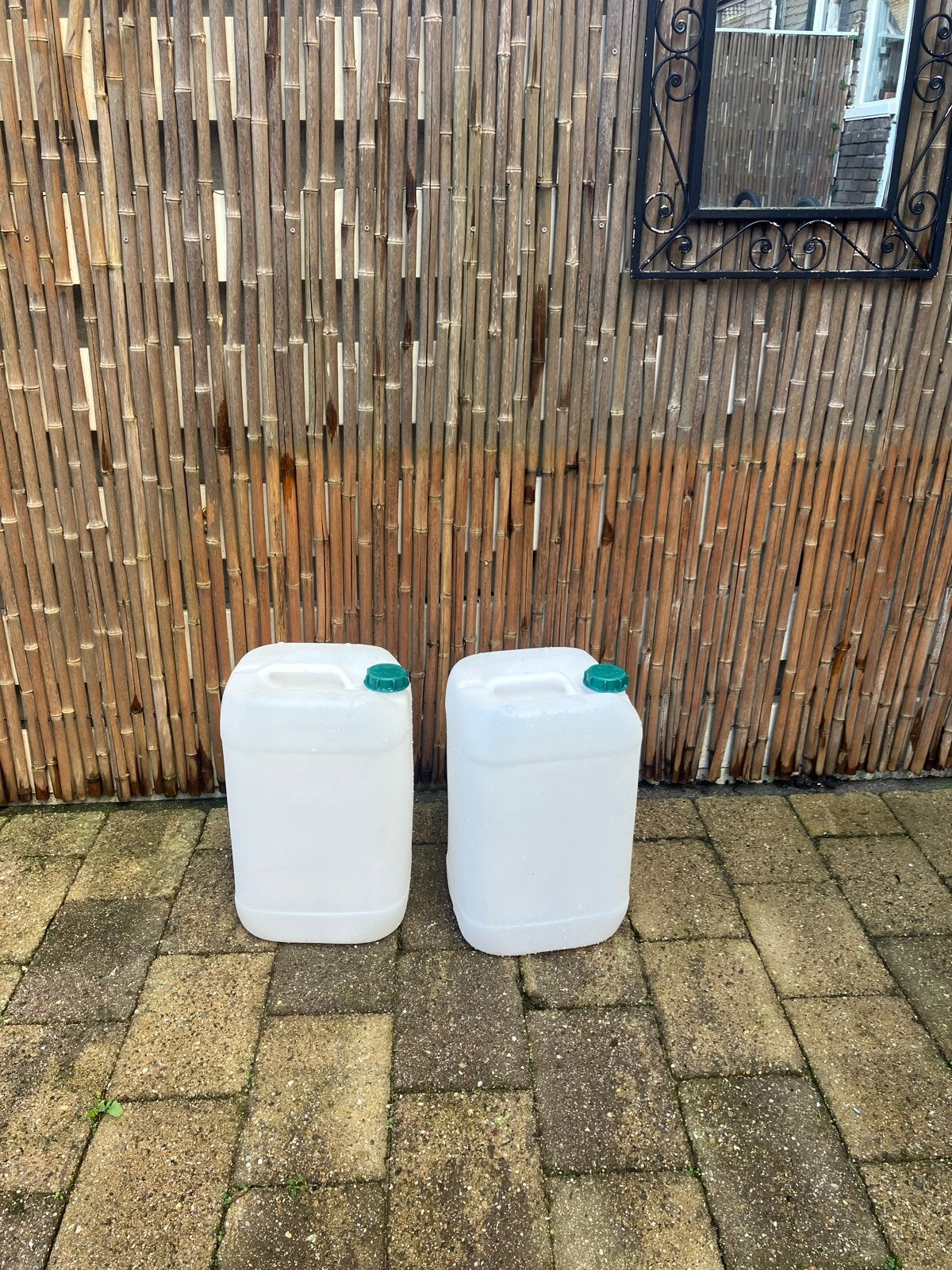 2x Jerrycan, is diesel mee vervoerd, Ophalen, Gebruikt, 40 tot 60 cm, Overige typen