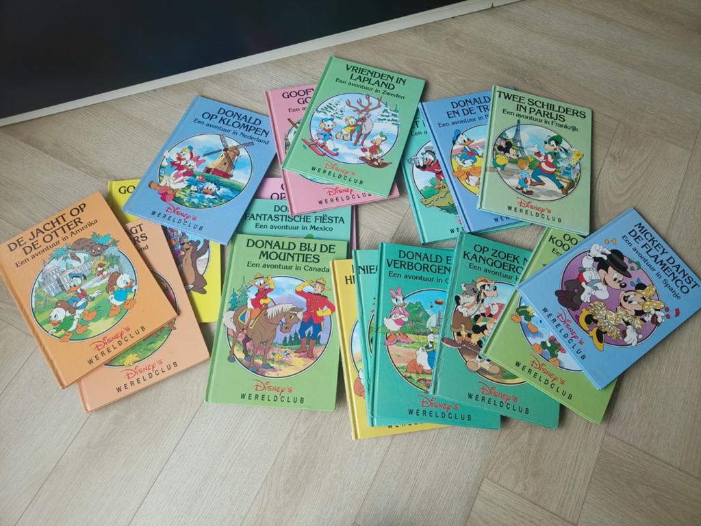 Mickey Mouse & Donald Duck Wereldclub Boeken - 18 Stuks, Boeken, Kinderboeken | Kleuters, Gelezen, 5 of 6 jaar, Jongen of Meisje