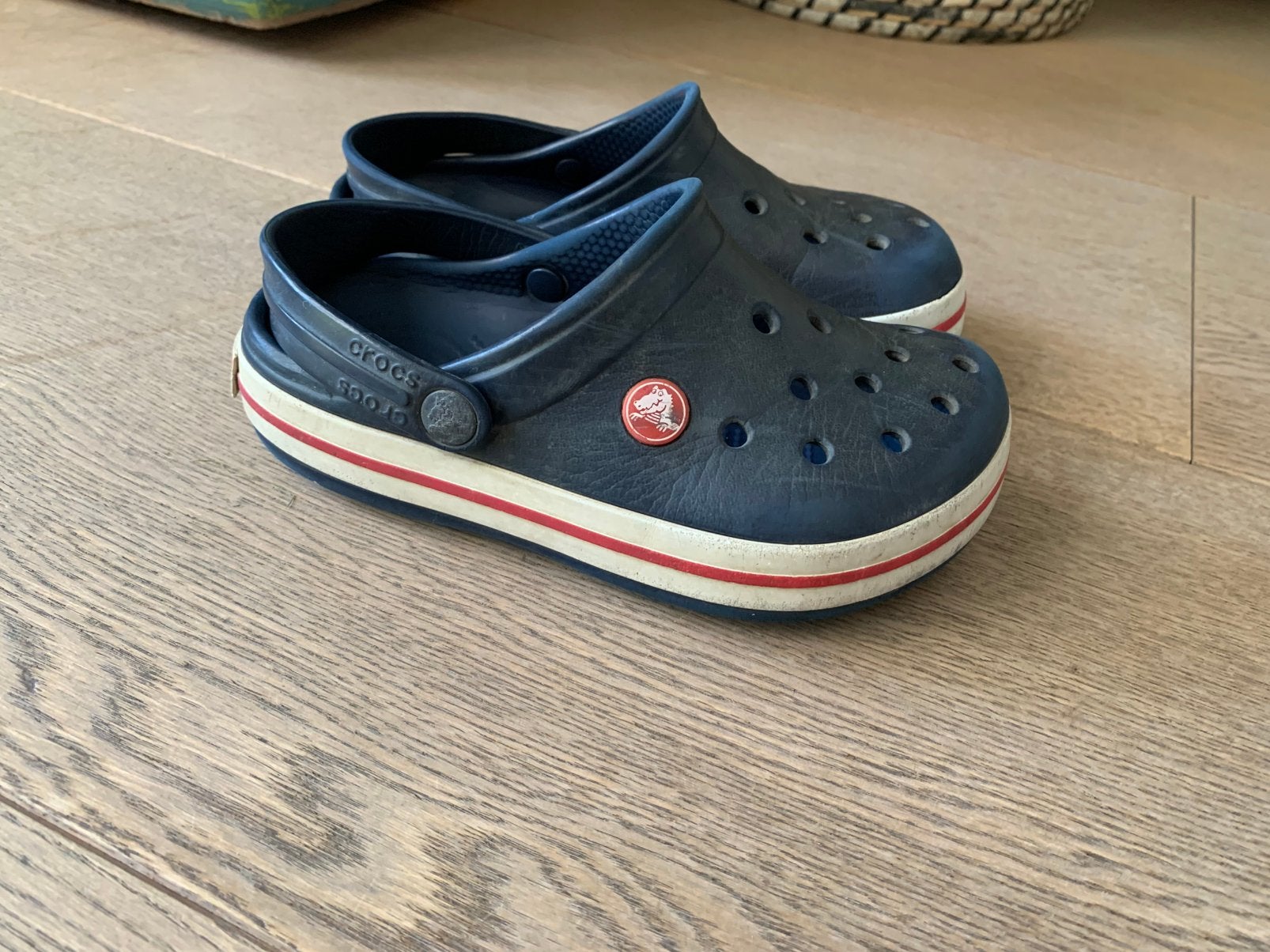 Crocs maat J1 33/34 marineblauw, Ophalen of Verzenden, Zo goed als nieuw, Jongen of Meisje, Overige typen