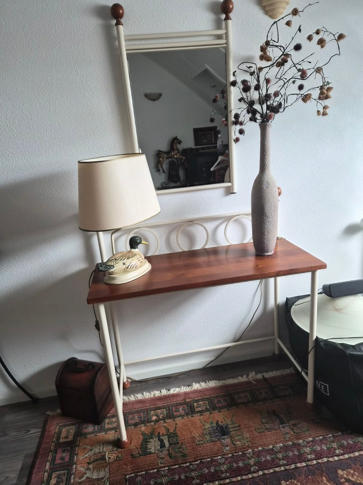 Sidetable met spiegel, kersenhout en smeedijzer, Huis en Inrichting, Ophalen, Gebruikt, 50 tot 100 cm, Kersenhout