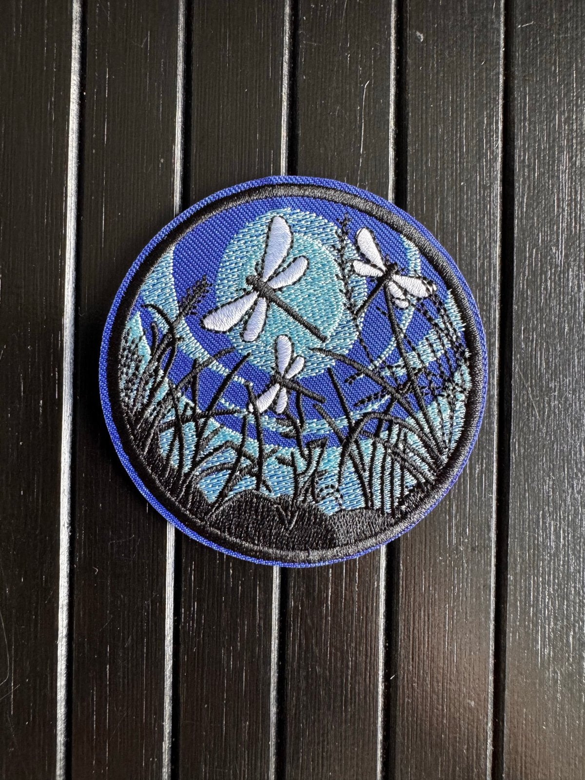 Mooie Libelle Patch - Blauw - ca. 7,5x7,5 cm, Hobby en Vrije tijd, Stickers en Plaatjes, Ophalen of Verzenden, Nieuw, Plaatje