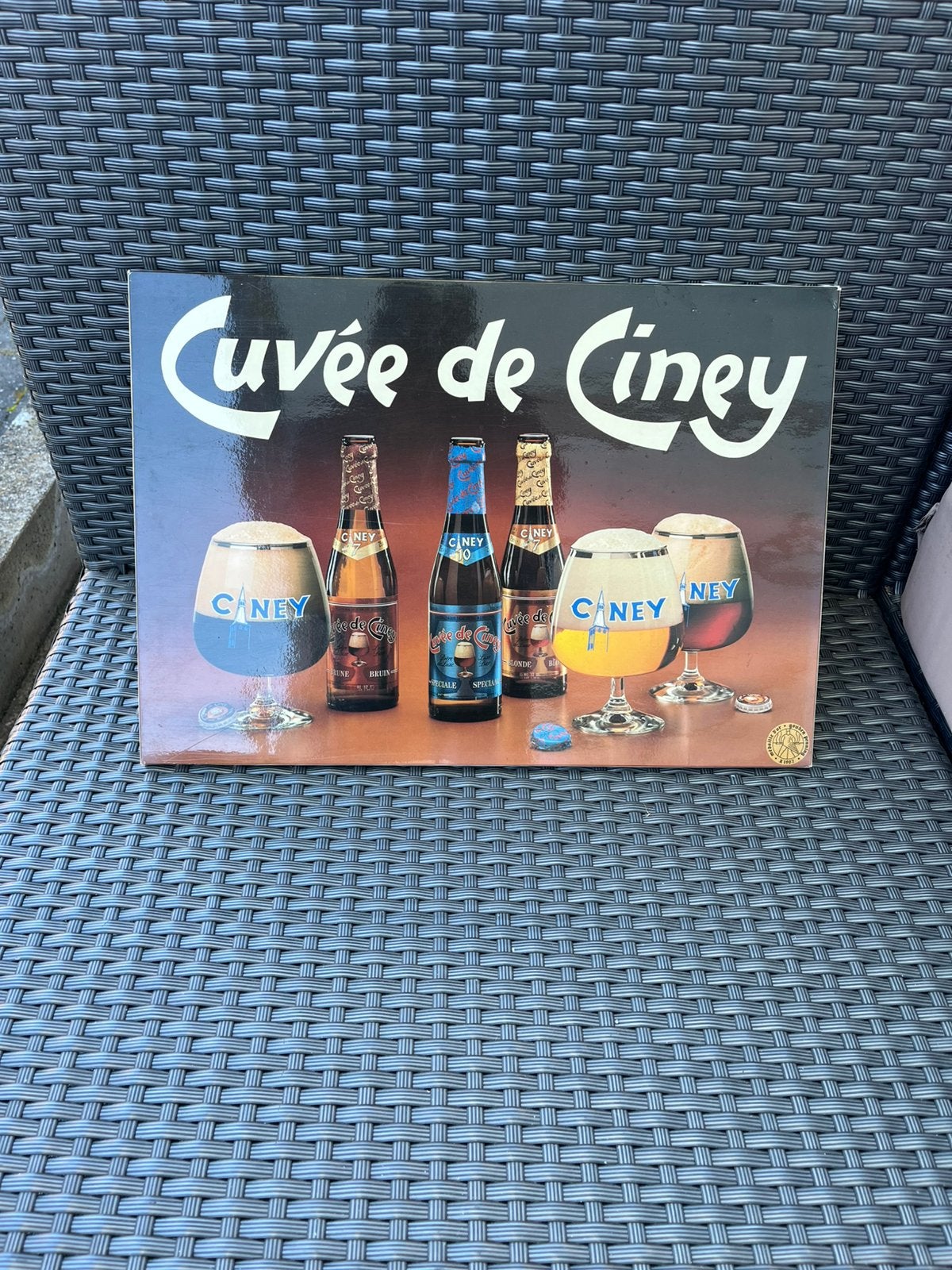 Vintage kartonnen reclamebord voor Cuvée de Ciney, Verzamelen, Biermerken, Ophalen of Verzenden, Zo goed als nieuw, Reclamebord, Plaat of Schild