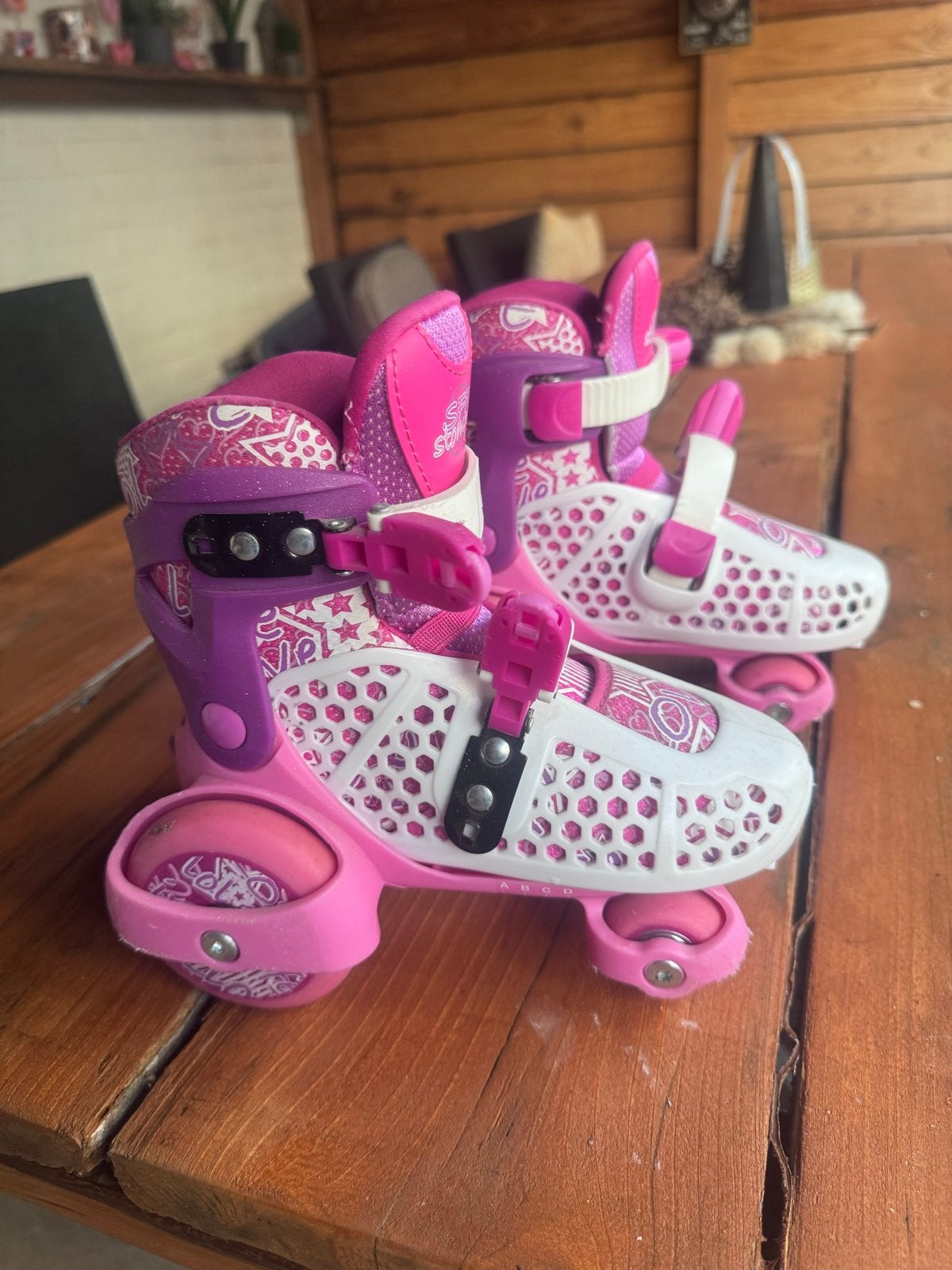 SFR Stomper Verstelbare Quad Skates Roze/Wit Maat 28-32, Ophalen of Verzenden, Verstelbaar, Gebruikt, Kinderen