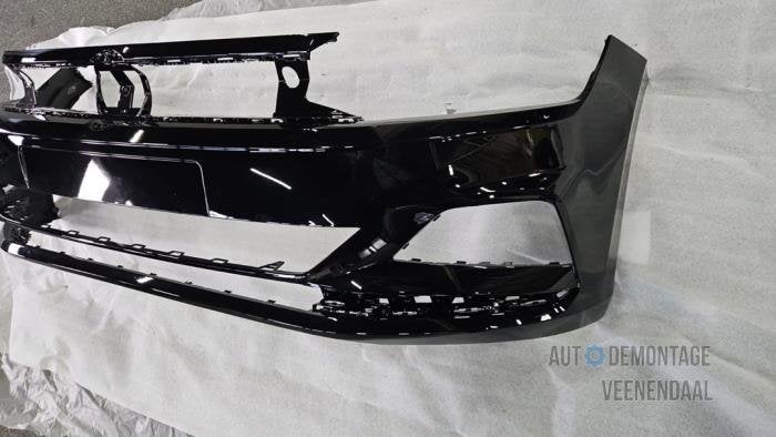 Voorbumper van een Volkswagen Polo (LC9X), Gebruikt, -, Volkswagen, -
