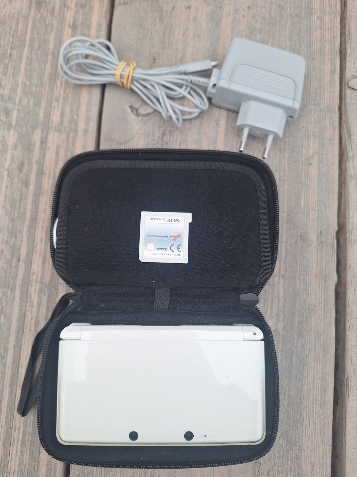 3ds mario kart, Spelcomputers en Games, Wit, Ophalen of Verzenden, Met beschermhoes of tas, 3DS