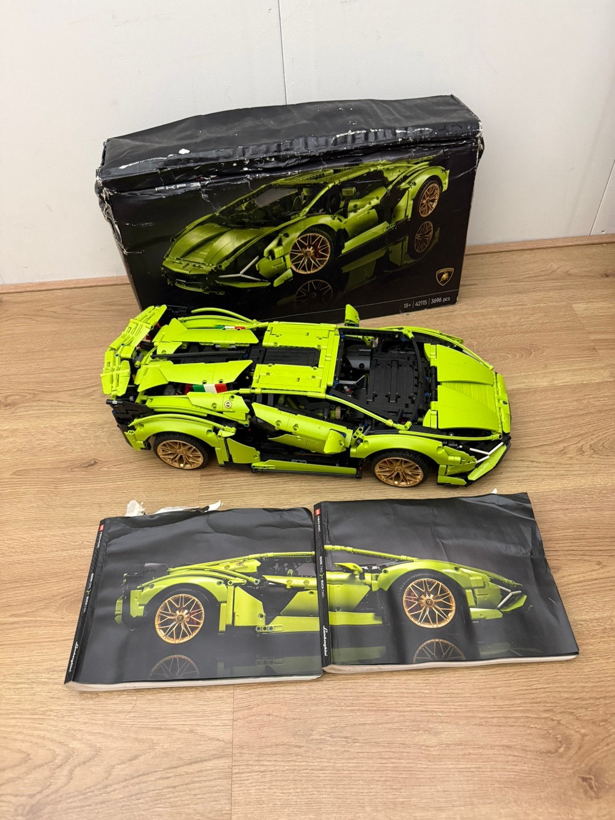 lego technic 42115 lamborghini sián fkp 37 in nieuw staat, Ophalen of Verzenden, Zo goed als nieuw