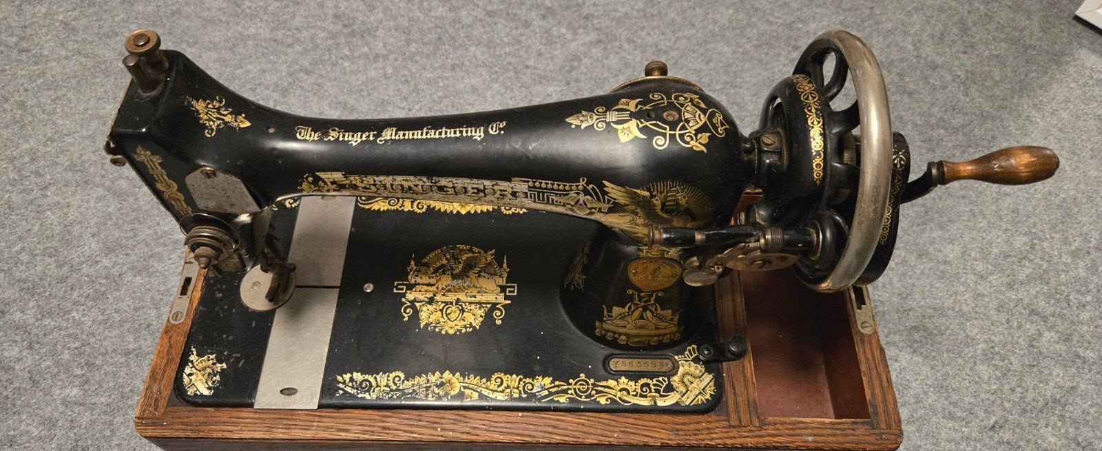 Antieke Singer Naaimachine met Houten Kist, Ophalen