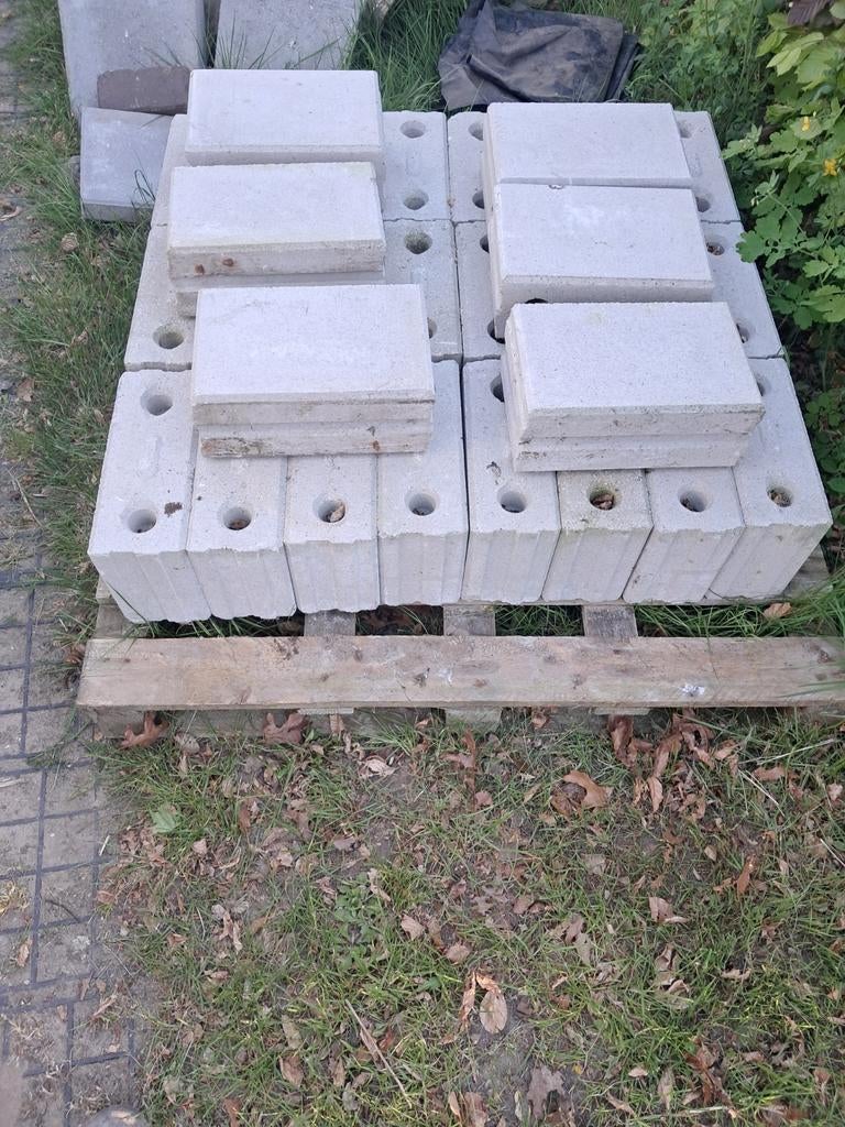 Vellingkantblokken, Doe-het-zelf en Verbouw, Metselstenen, Ophalen of Verzenden, Zo goed als nieuw, Beton