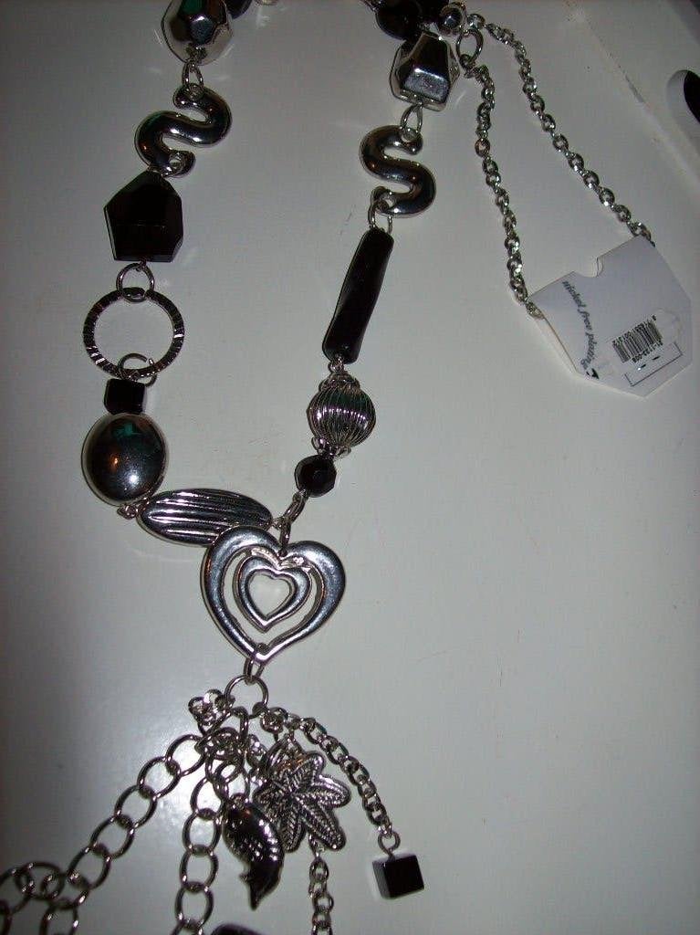 Ketting Zilvertint Zwarte steen Mooie Kwast Bedels hangers, Overige kleuren, Verzenden, Nieuw, Steen of Mineraal