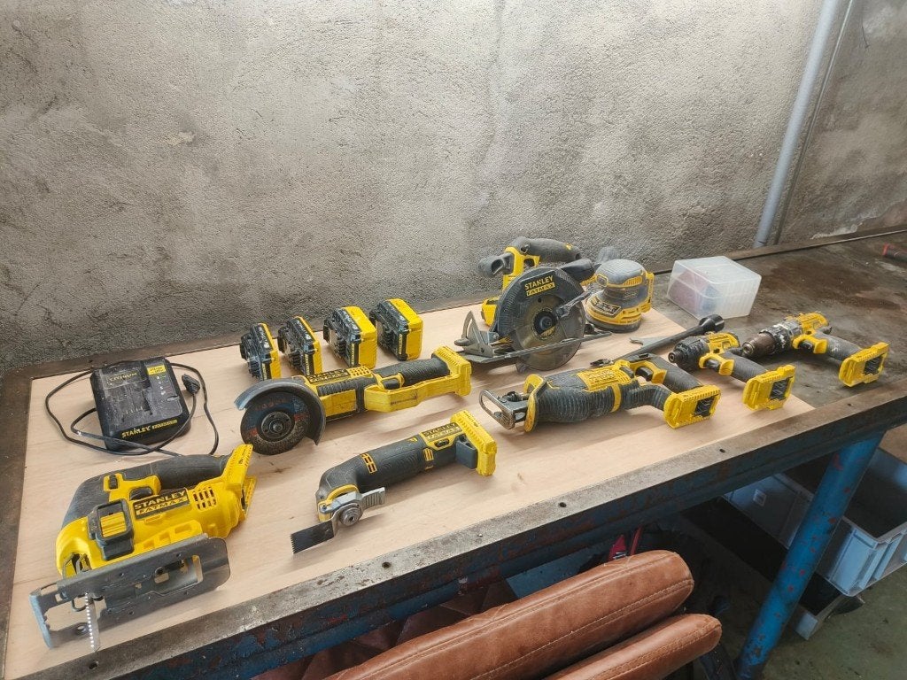 Stanley Fatmax Gereedschapset met Accu's en Koffer, Ophalen, Gebruikt, Gereedschapsset, Stanley