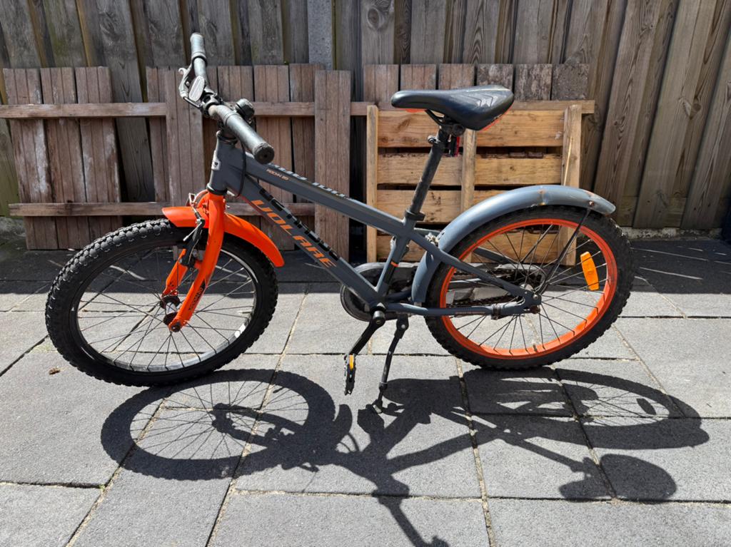 Jongensfiets 20 inch, Fietsen en Brommers, Fietsen | Jongens, Ophalen, Gebruikt, Terugtraprem, 20 inch