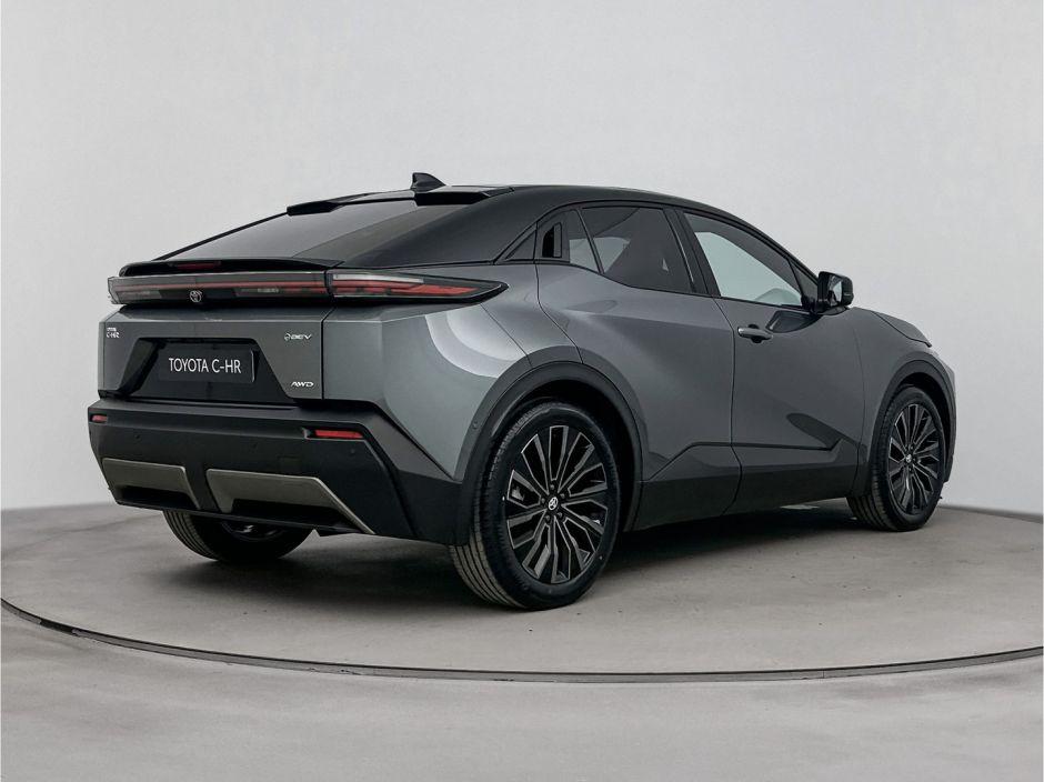 Toyota C-HR+ Executive AWD 77 kWh | Executive Plus-pakket |, Auto's, Automaat, 12 maanden, Overige modellen, Leder en Stof