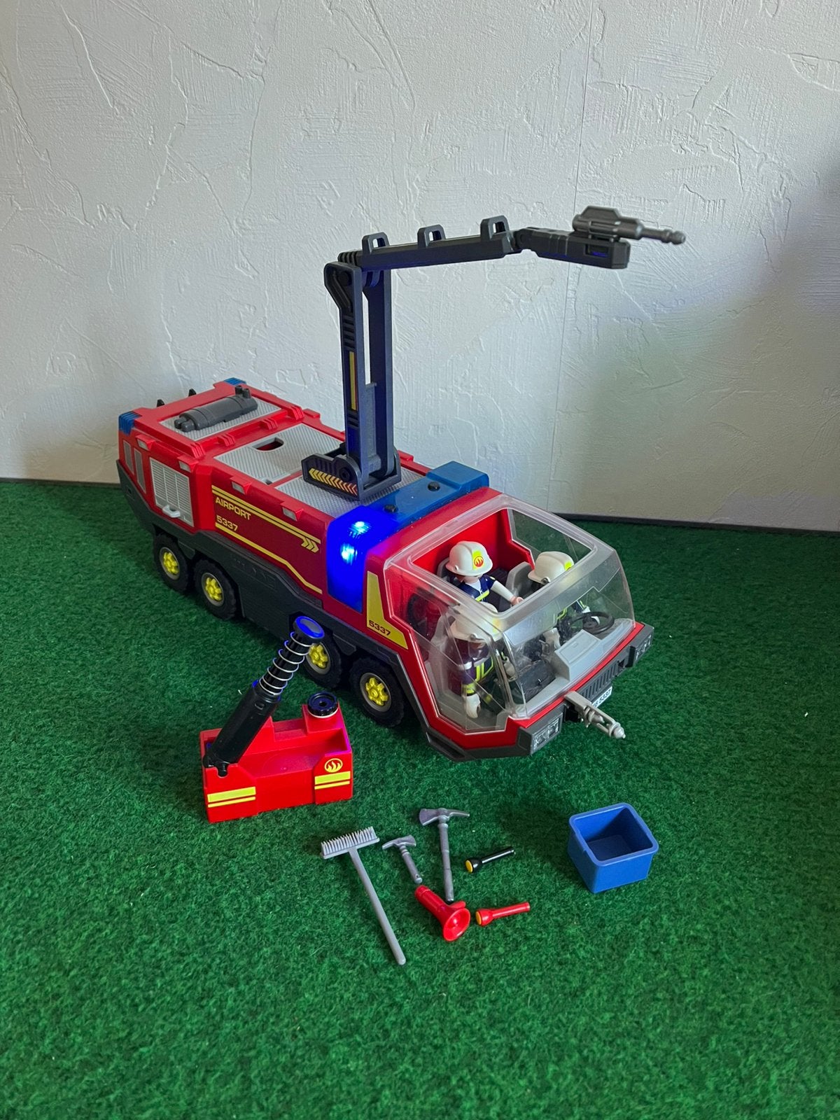 Playmobil 5337. Brandweer van vliegveld, Ophalen of Verzenden, Zo goed als nieuw