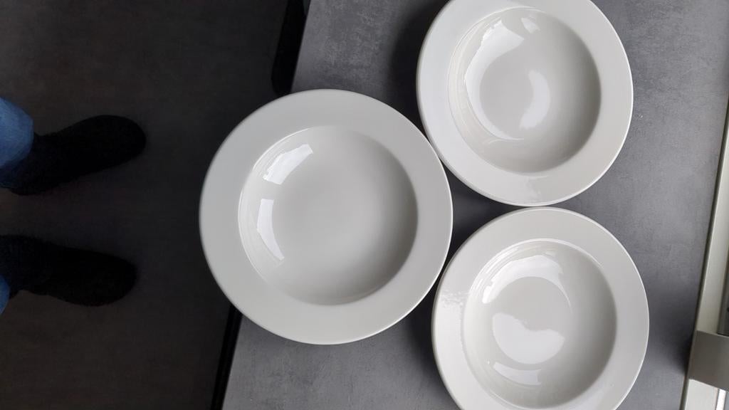 4x Villeroy & Boch Luxembourg diepe borden, Ophalen, Zo goed als nieuw, Bord(en), Effen