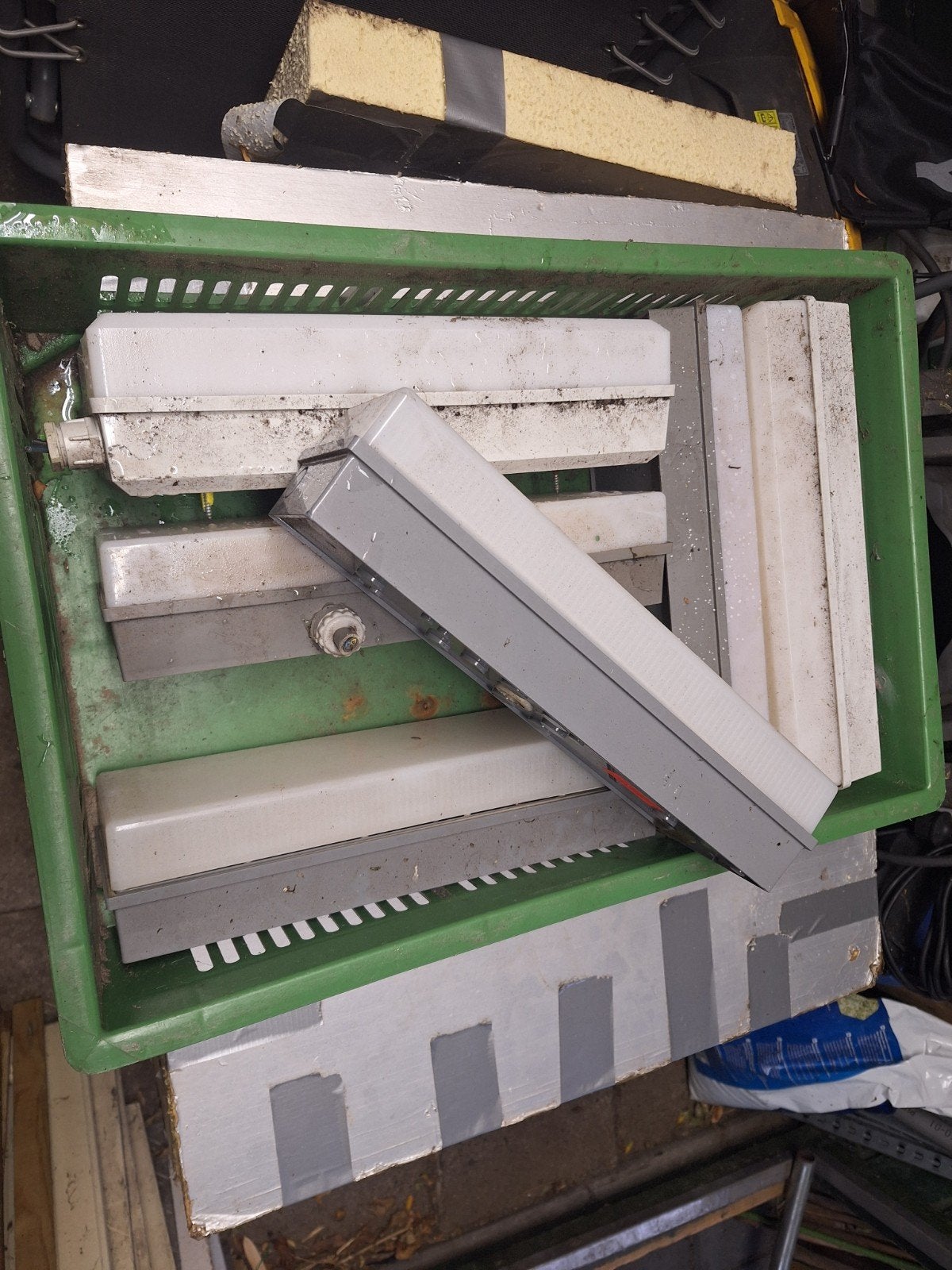 6tl bakjes opbouw, Tuin en Terras, Ophalen, Netvoeding, Minder dan 50 watt