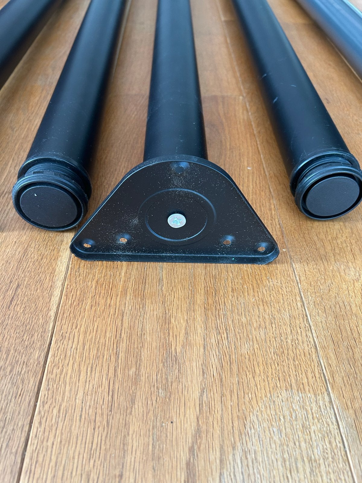Zwarte metalen tafelpoot (5 stuks / 110 cm hoog), Ophalen, Tafelpoot, Gebruikt, 100 tot 150 cm