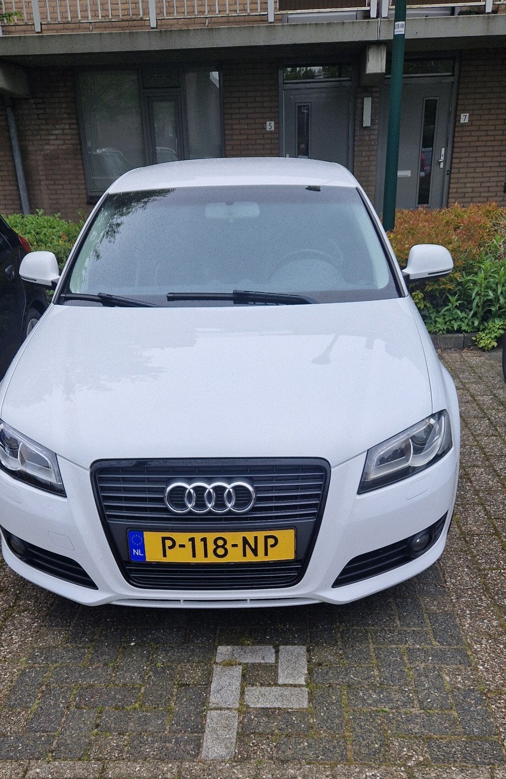 Audi A3 2010 Km 197019, Auto's, 125 pk, Zwart, 4 cilinders, Wit