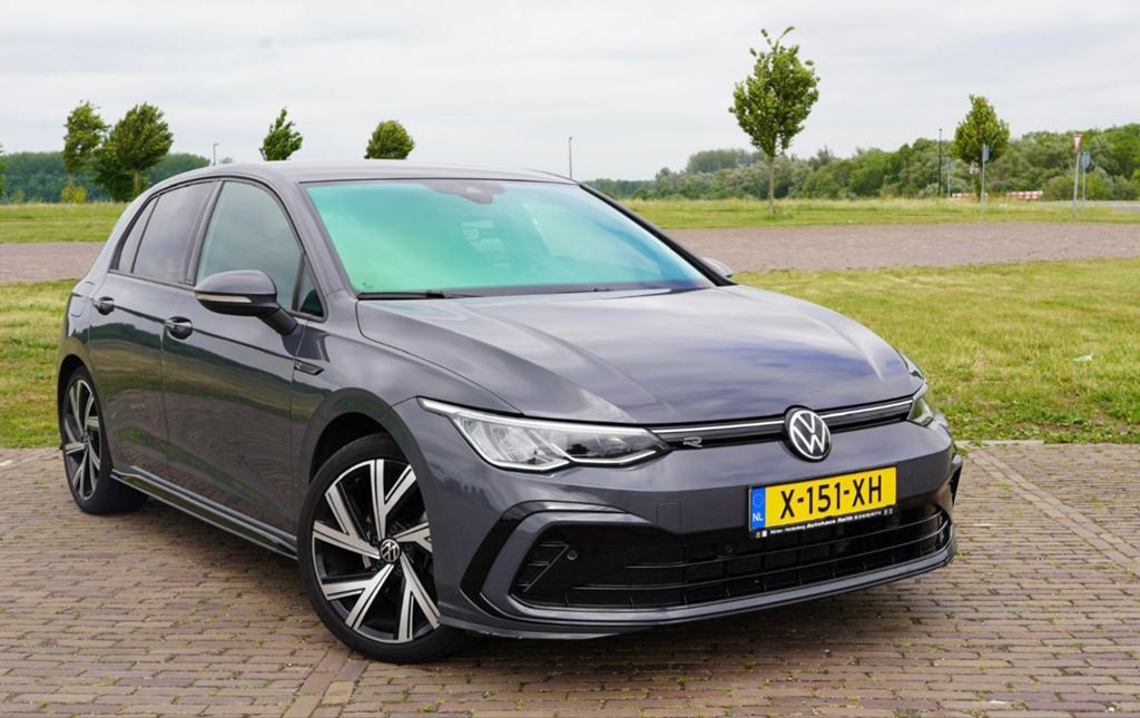 Volkswagen Golf 1.5 Etsi 150pk 7-DSG 2022 Grijs, Auto's, 1498 cc, 680 kg, 4 cilinders, 149 pk