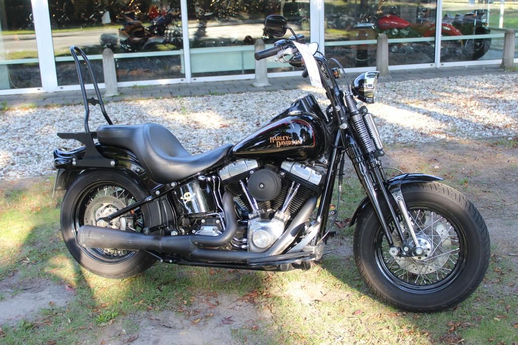 Harley-Davidson Softail Cross Bones springer FLST-SB, Motoren, Motoren | Harley-Davidson, Bedrijf, Chopper, meer dan 35 kW