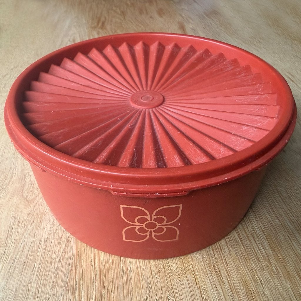 Vintage retro Tupperware koektrommel sterdeksel roestbruin, Gebruikt, Tupperware, -, -