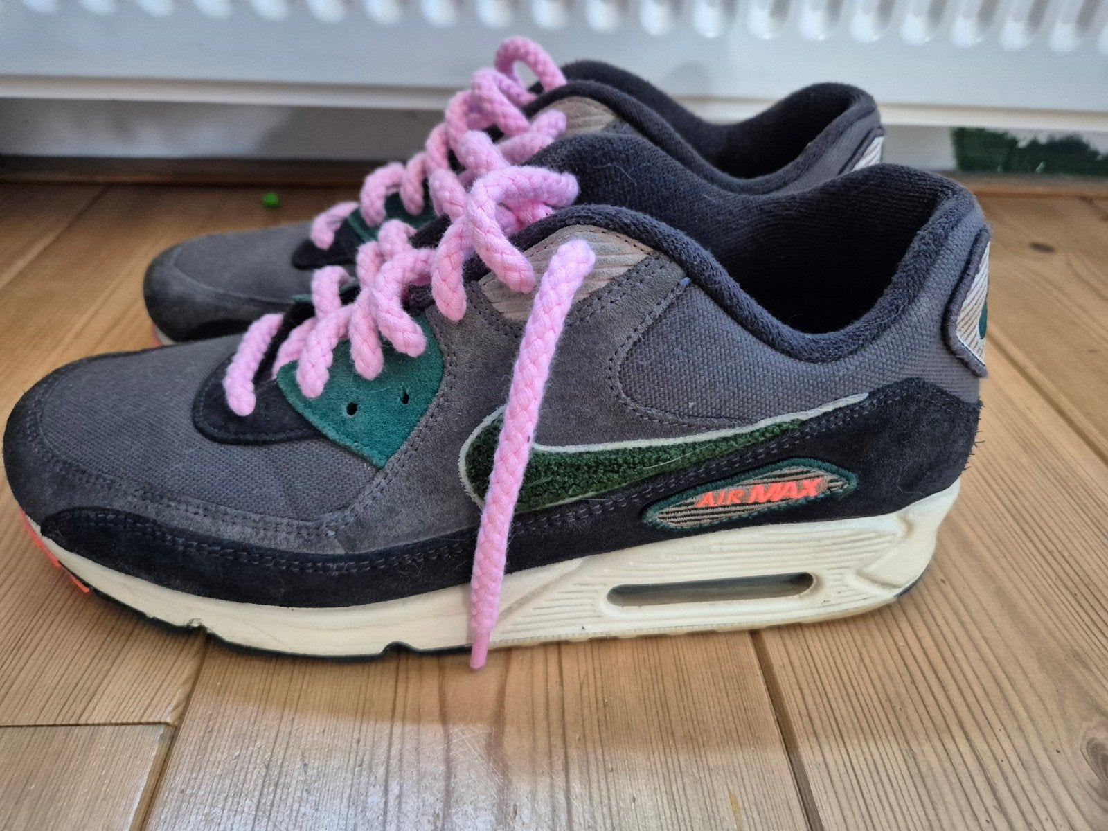 Nike Air Max 90 Oil Green Forest MT 44 in goede staat, Overige kleuren, Nike, Ophalen of Verzenden, Sneakers of Gympen