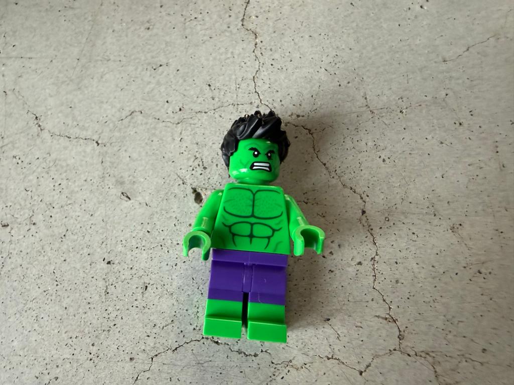 LEGO Marvel Hulk Mech Armor 76241 - Zo goed als nieuw, Ophalen of Verzenden, Zo goed als nieuw, Overige merken