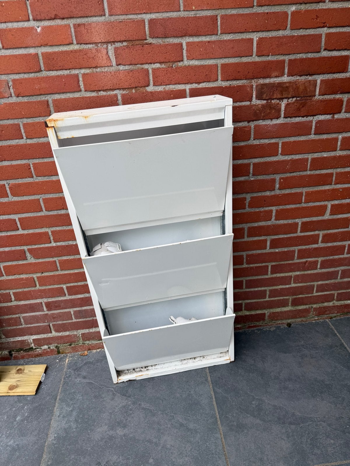 Schoenenkast met 3 vakken - wit metaal, Ophalen, Gebruikt