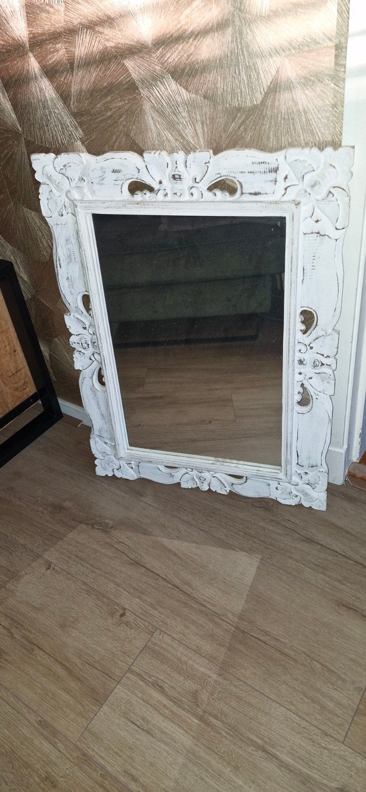 Witte barok spiegel 78 x 58 cm, Huis en Inrichting, Ophalen, Zo goed als nieuw, Minder dan 100 cm, Rechthoekig