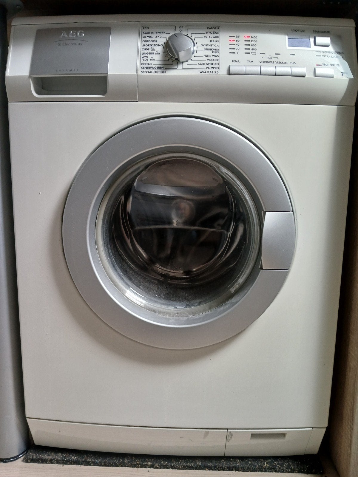 AEG wasmachine Lavamat 5.0 Special edition, Witgoed en Apparatuur, Ophalen, Gebruikt, 1200 tot 1600 toeren, 85 tot 90 cm