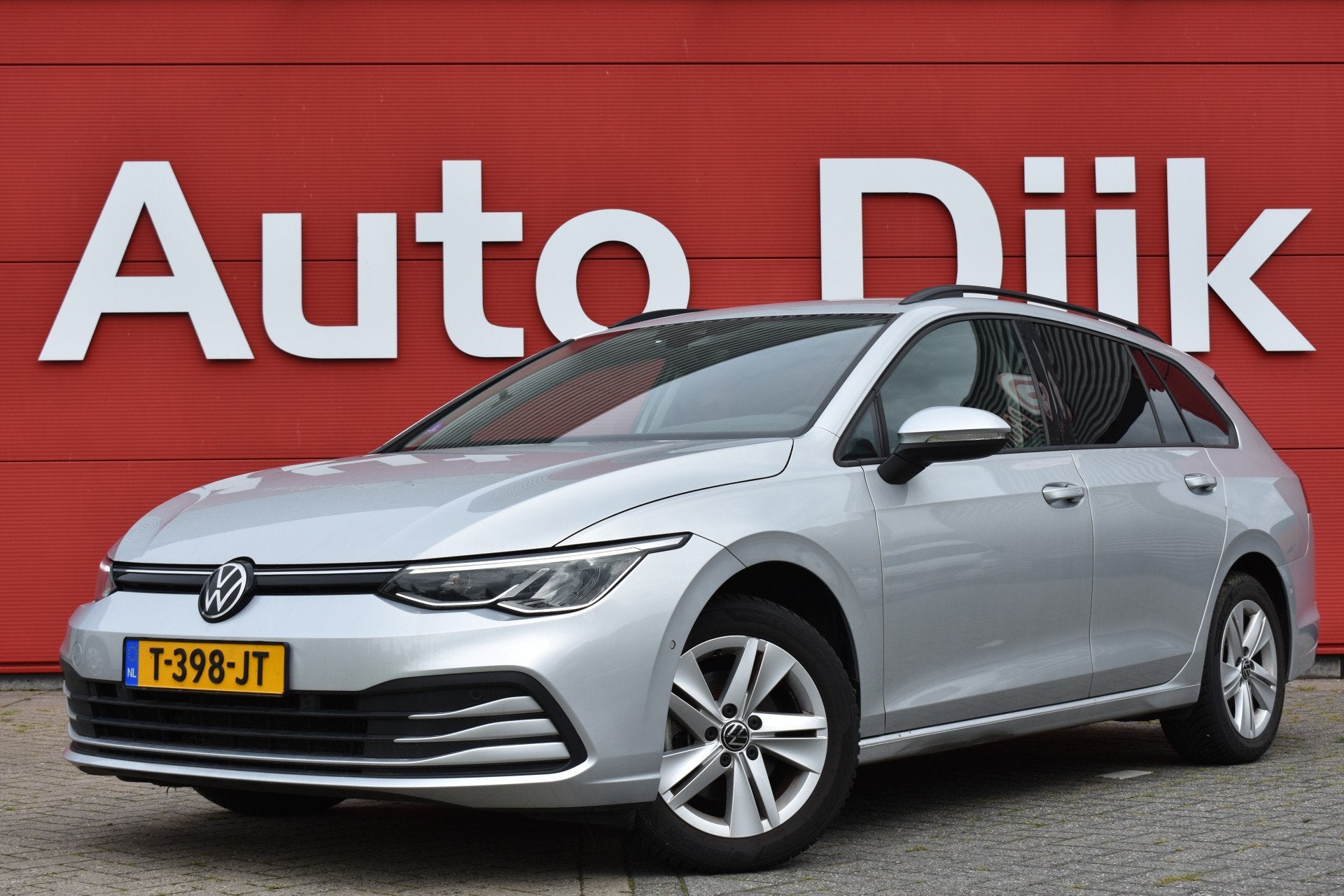 Volkswagen Golf Variant 1.0 eTSI Life Business LED | Camera, Auto's, Dealer onderhouden, Gebruikt, Euro 6, Met garantie (alle)