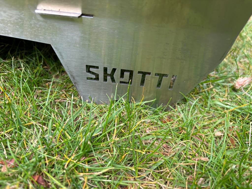 SKOTTI Grill 2.0 - Draagbare RVS Gasbarbecue, Ophalen of Verzenden, Gebruikt