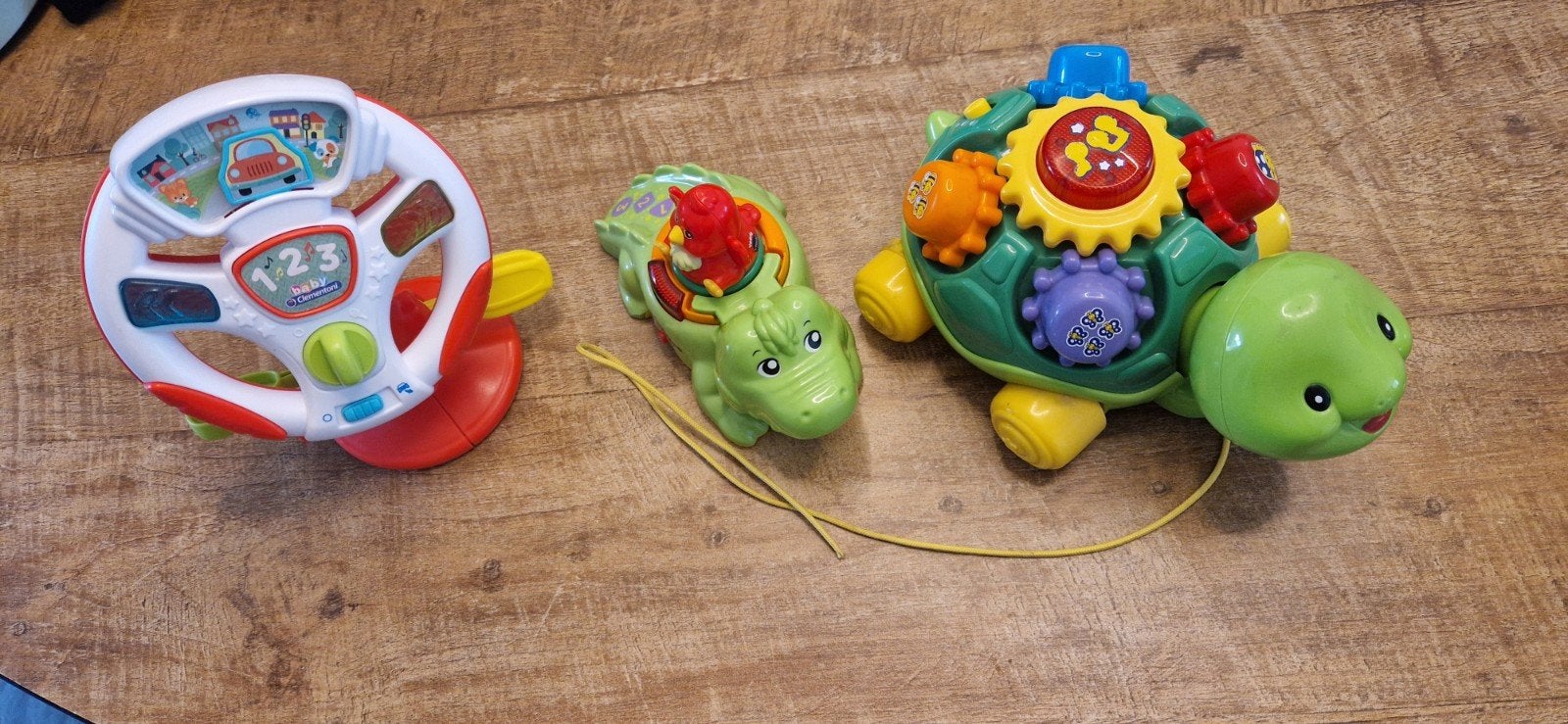Vtech speelgoed en Clementoni stuur voor baby's, Ophalen of Verzenden, Gebruikt, Overige typen, Met geluid