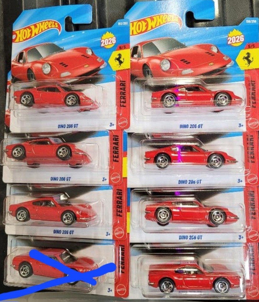 hot wheels ferrari dino 206 GT nieuw, Hobby en Vrije tijd, Modelauto's | Overige schalen, Ophalen of Verzenden, Nieuw, Auto